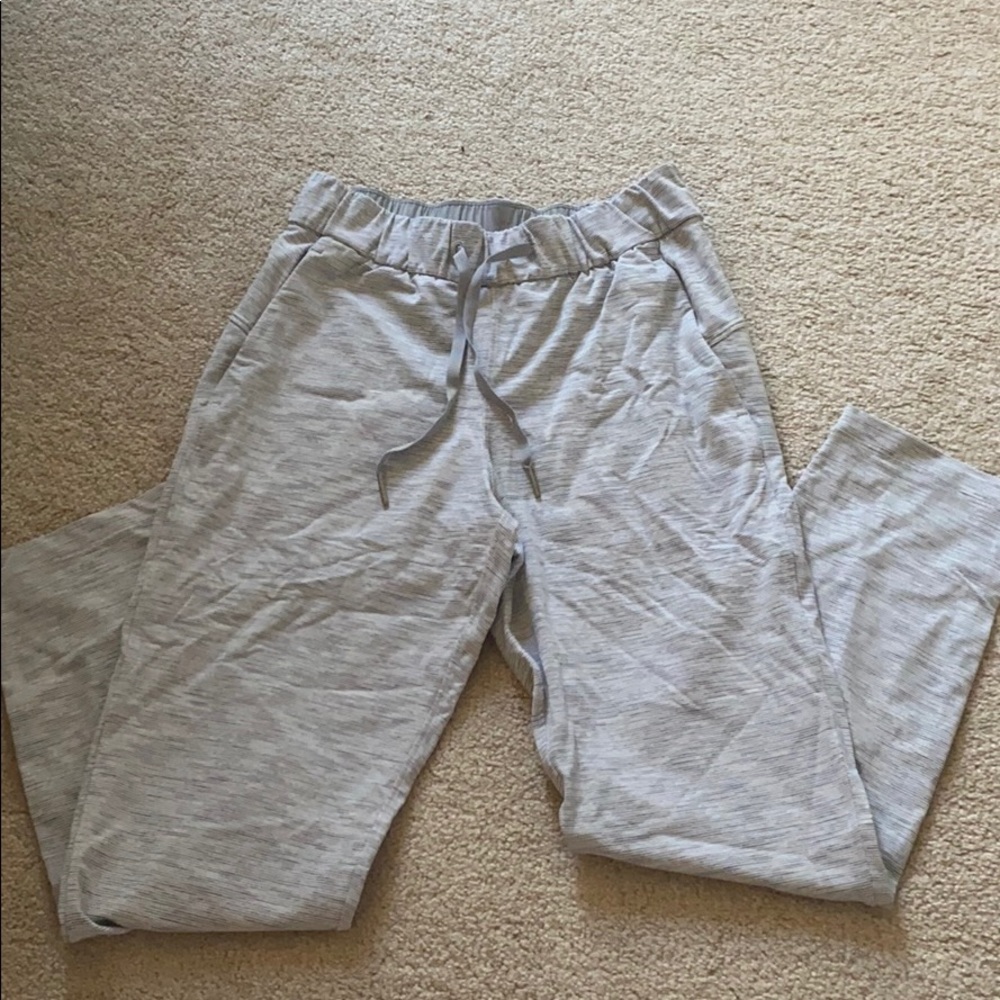 Lululemon on the fly pant